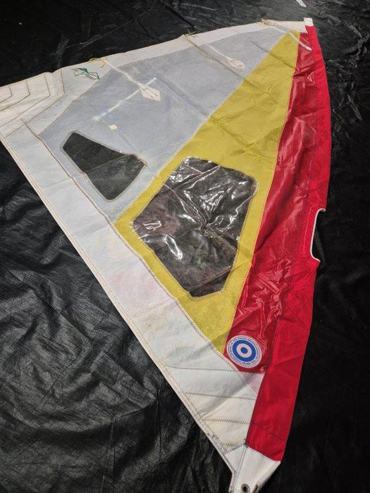 Mainsail Windsurfer #CJE-005