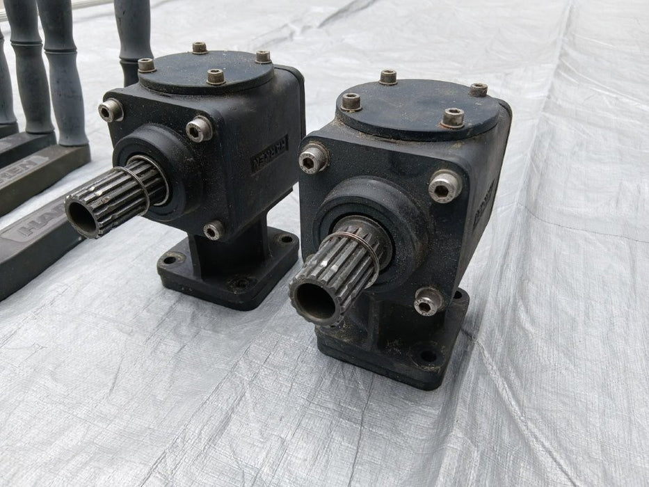 Harken Pedestal System (Used) #LUD-015