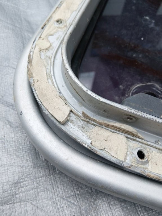 Square Deck Hatch (Used) #LUD-016