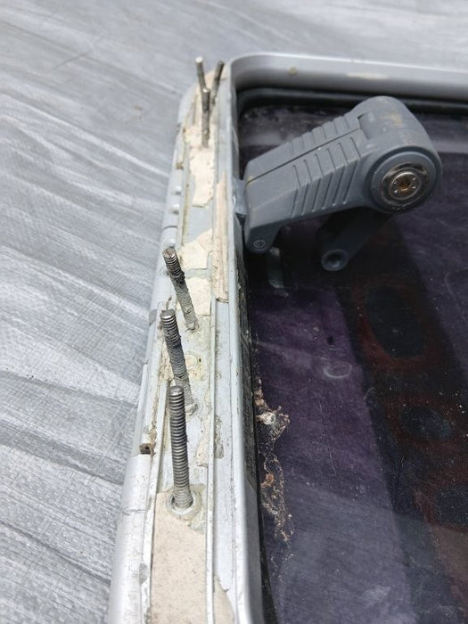 Square Deck Hatch (Used) #LUD-016