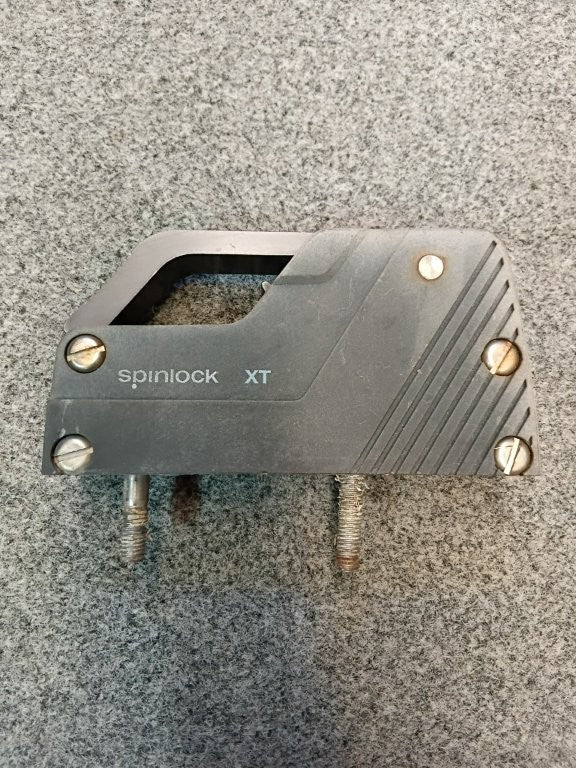 Used Hardware:Cleats and Clutches