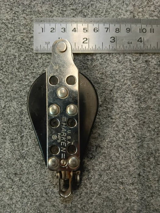 Harken 57mm Single Swivel Bullet Block with Becket #CRAD-274