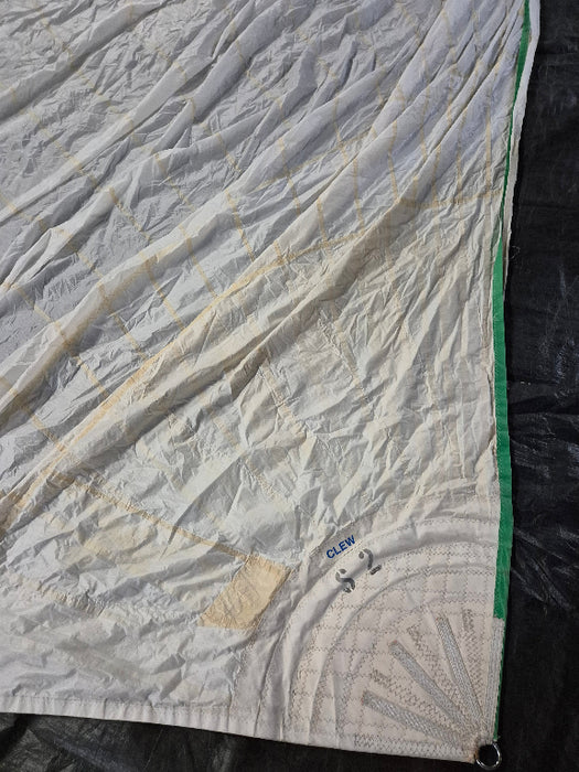 north sails S2 white symmetrical spinnaker clew 