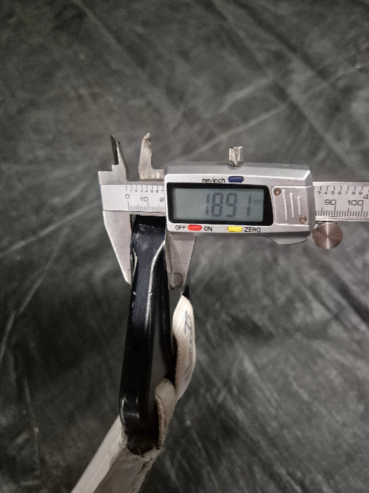 Digital caliper 