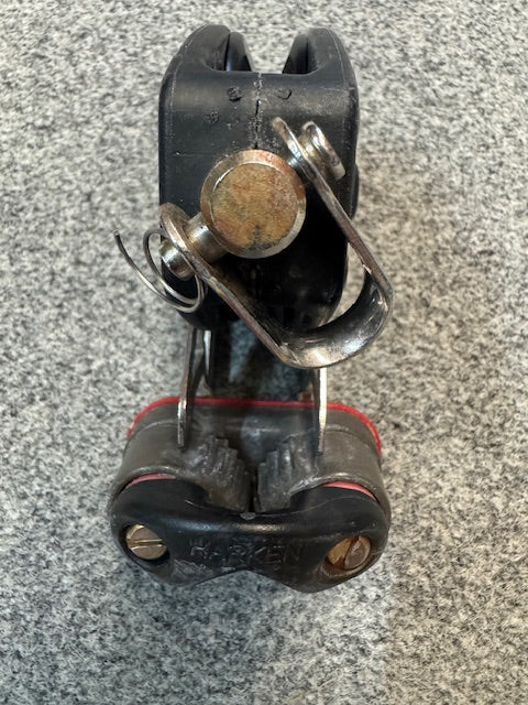 Harken 75mm Ratchamatic Block-Swivel, Becket, Cam Cleat (used) #CJA-003
