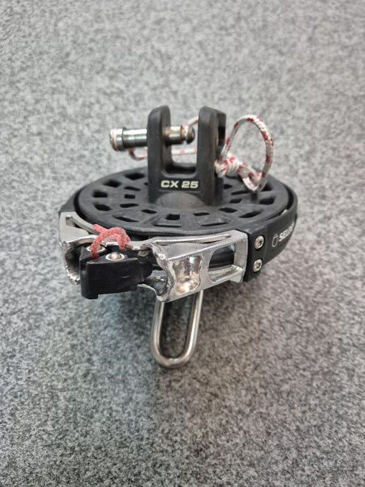 Selden CX25 Free Flying Furler (Used)  #DHA-004