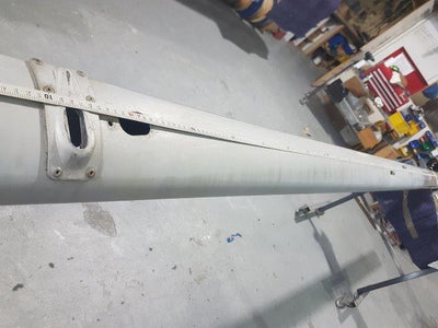 Mast (Used) Hunter 27 #TEM-004 Length: 10.74 m