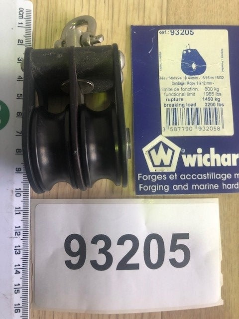 Wichard 40mm Roller block Double with swivel shackle #93205